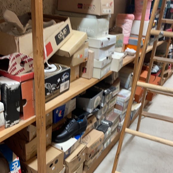4 pairs per box of Vintage Cowboy boots (sizes and colors...